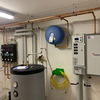 Installation einer Fernwärmeheizung